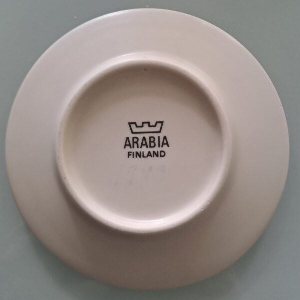 ARABIA 1983. små ARABIA Tallrik. Mycket bra skick