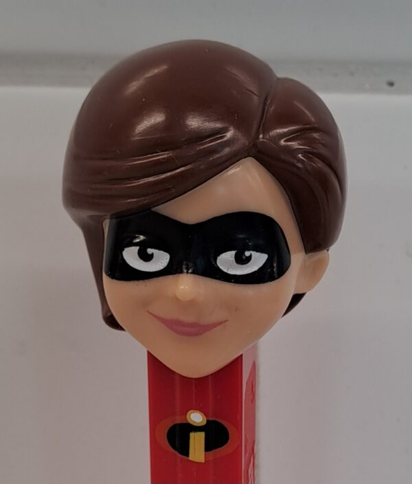 PEZ Figur med 2 st. godis.