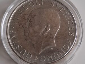 10 KRONOR SVENSK Mynt mycket bra skick.