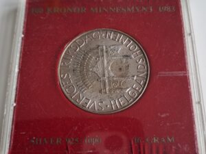 100 KRONOR SVENSK Mynt mycket bra skick.