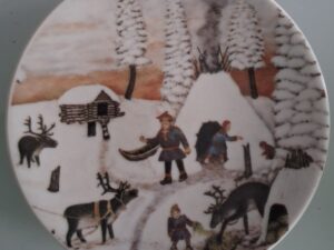 ARABIA 10 Tallrik. Mycket bra skick