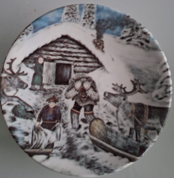 ARABIA 11 Tallrik. Mycket bra skick