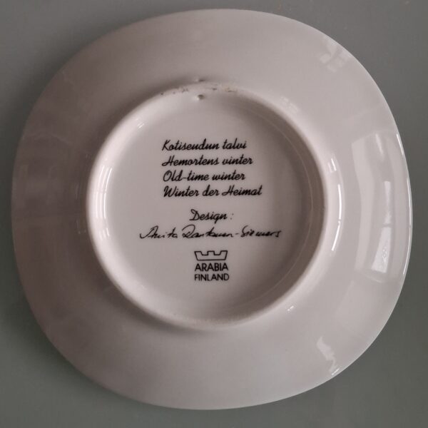 Hemortens Vinter ARABIA Tallrik. Mycket bra skick